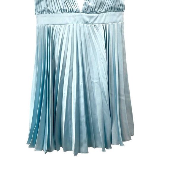 NEW Abercrombie & Fitch Best Dressed Guest Collection Plunge Pleated Mini Dress - Picture 7 of 11